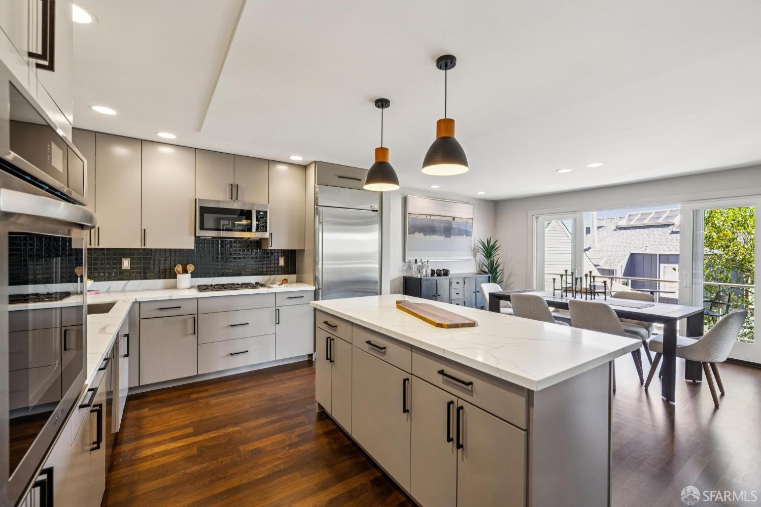 Detail Gallery Image 59 of 70 For 28 Flint St, San Francisco,  CA 94114 - – Beds | – Baths