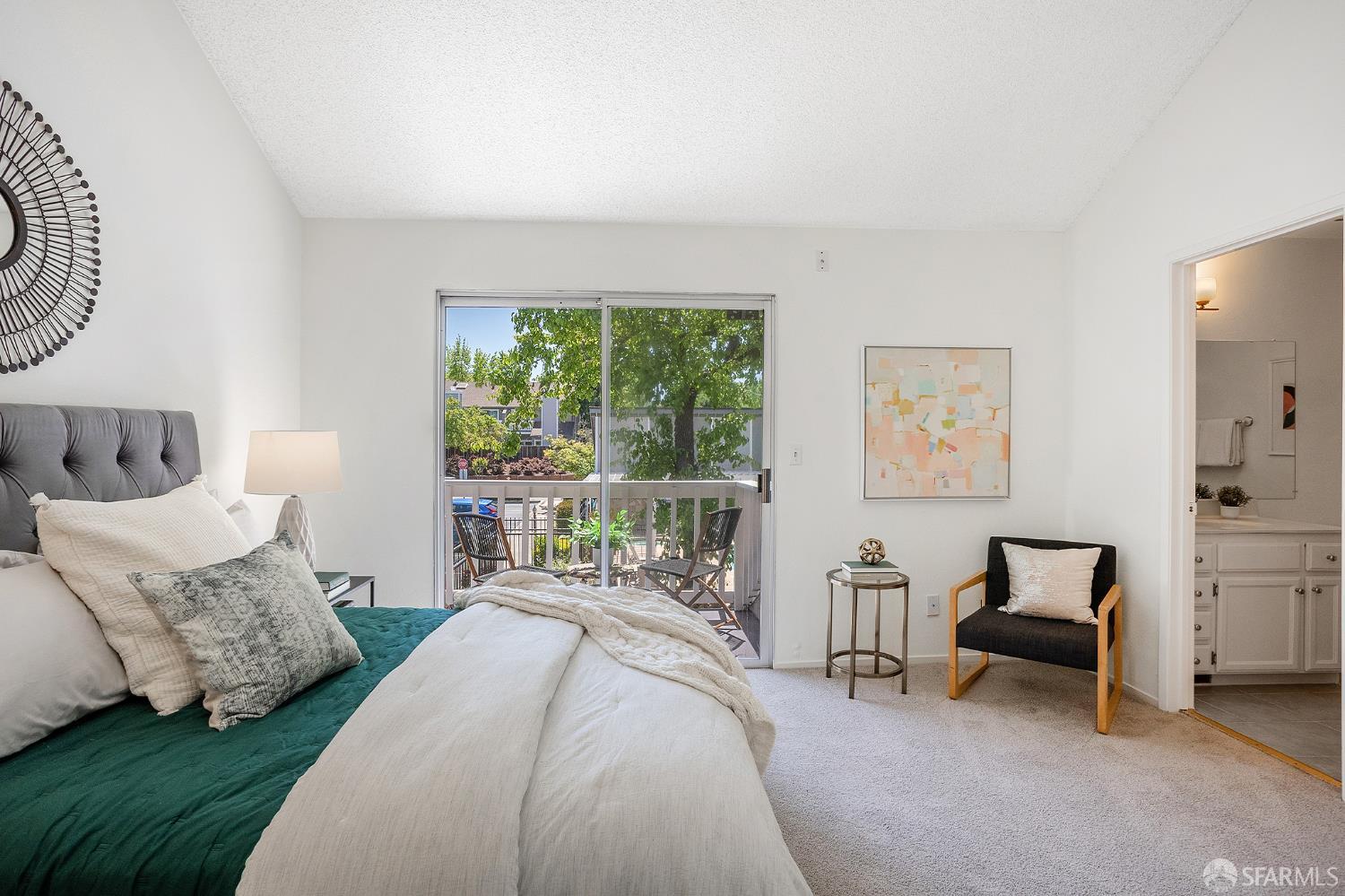 Detail Gallery Image 21 of 30 For 3937 Vine St, Pleasanton,  CA 94566 - 2 Beds | 2/1 Baths