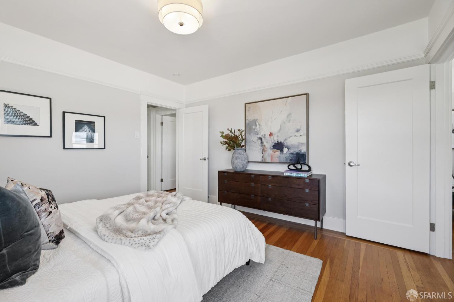 Detail Gallery Image 35 of 75 For 2200 Mariposa St, San Francisco,  CA 94110 - 4 Beds | 2 Baths