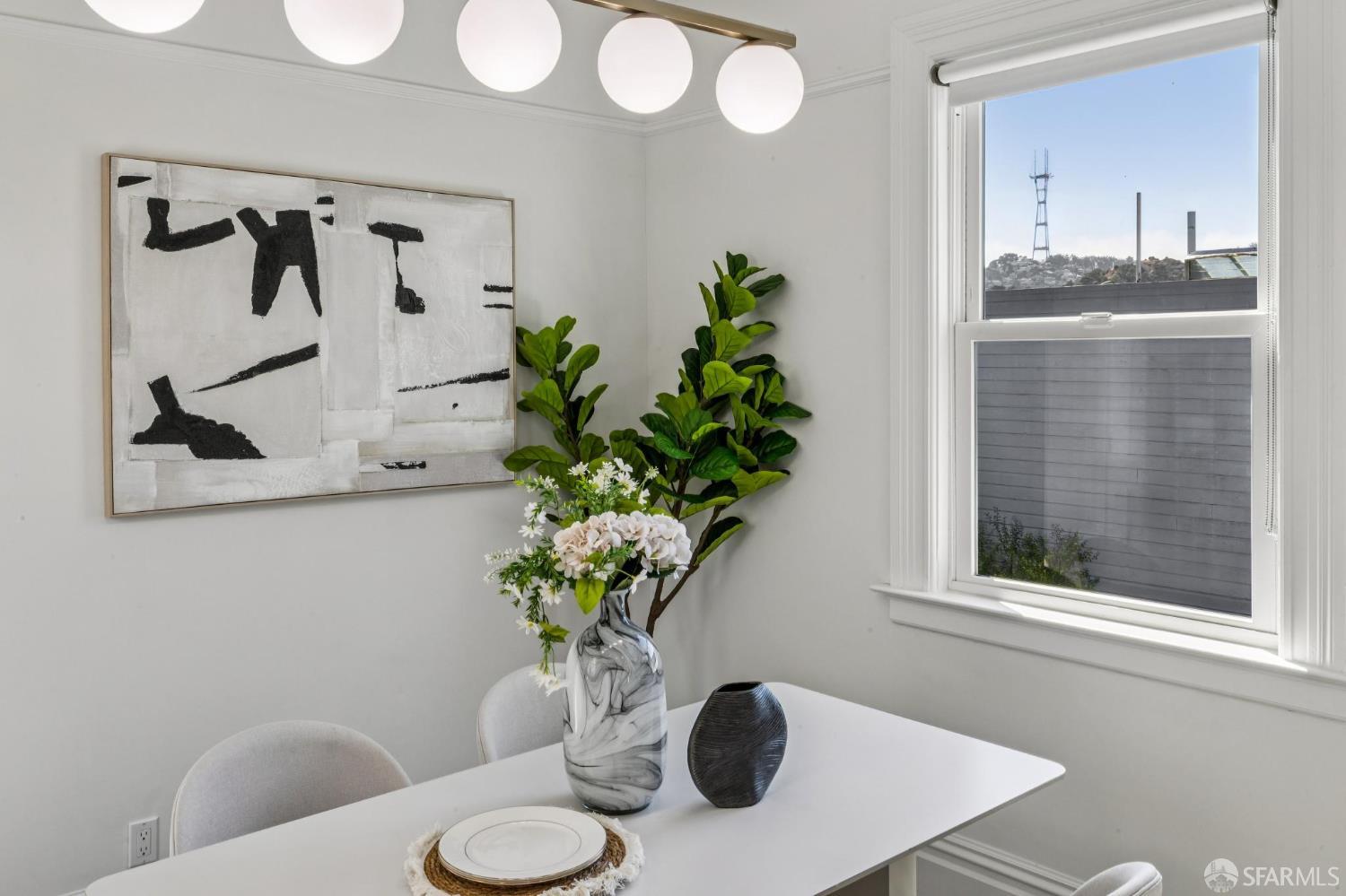 Detail Gallery Image 10 of 29 For 223 Waller St, San Francisco,  CA 94102 - 3 Beds | 1 Baths