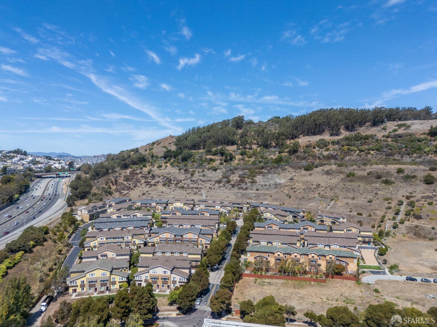Detail Gallery Image 53 of 57 For 121 Diamond Cove Ter, San Francisco,  CA 94134 - 2 Beds | 2/1 Baths