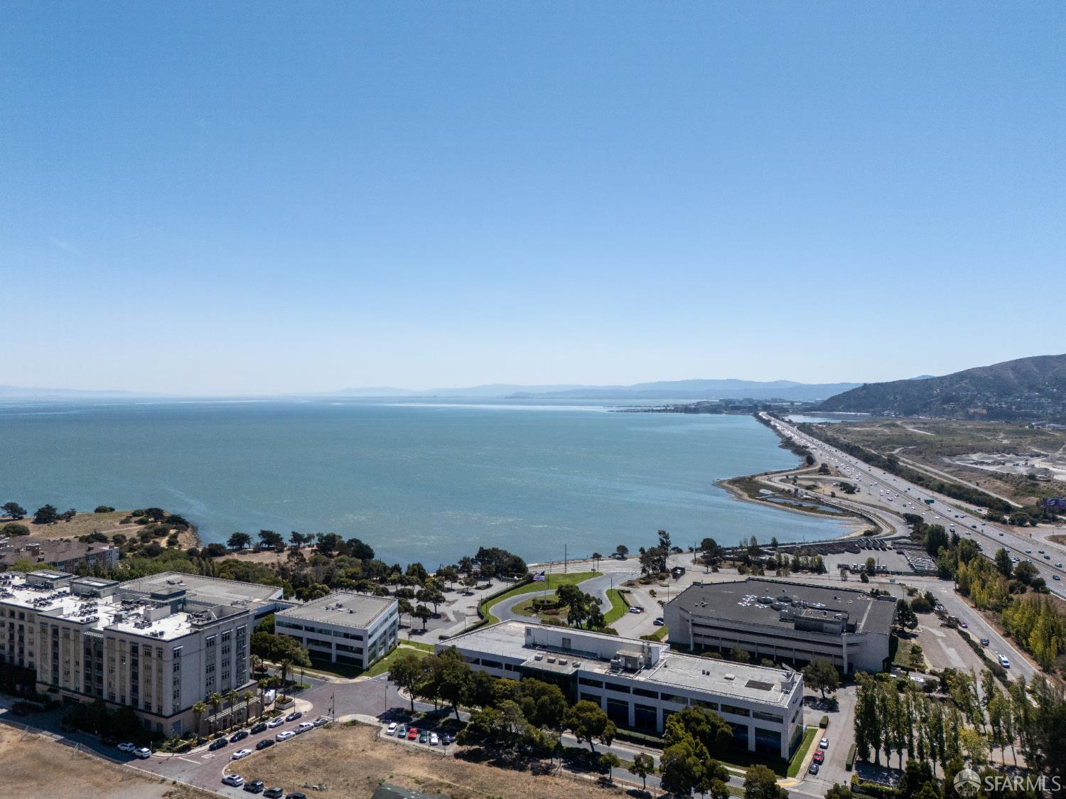 Detail Gallery Image 49 of 57 For 121 Diamond Cove Ter, San Francisco,  CA 94134 - 2 Beds | 2/1 Baths