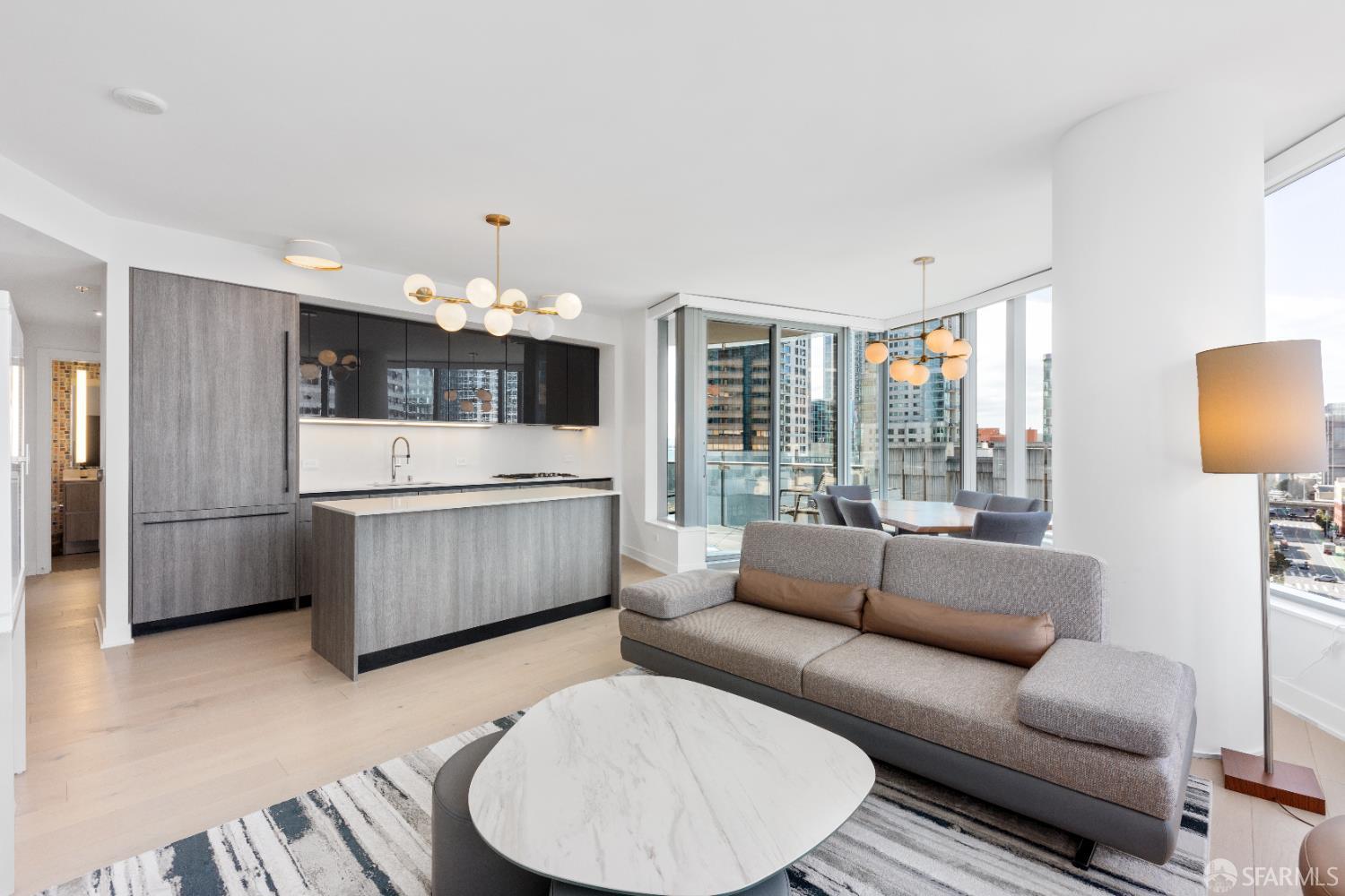 Detail Gallery Image 2 of 48 For 201 Folsom St 16a,  San Francisco,  CA 94105 - 2 Beds | 2 Baths