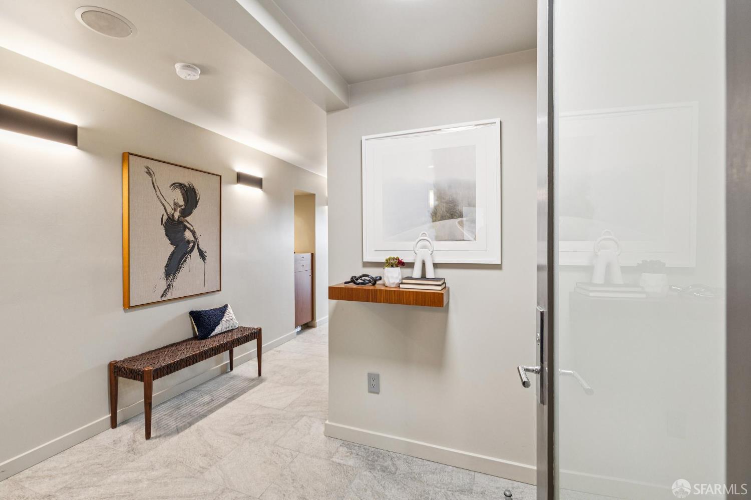 Detail Gallery Image 30 of 70 For 28 Flint St, San Francisco,  CA 94114 - – Beds | – Baths