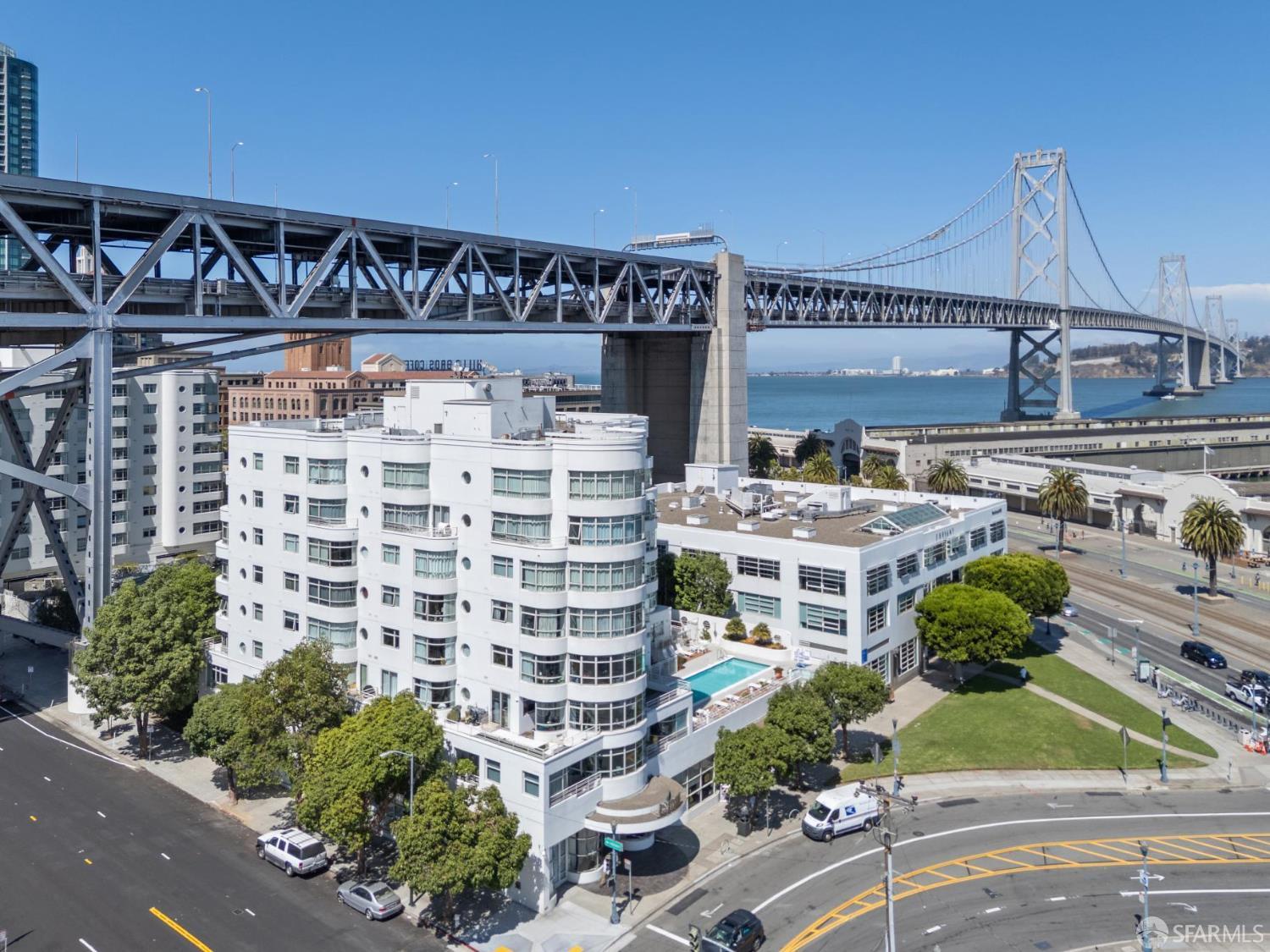 Detail Gallery Image 2 of 31 For 38 Bryant St #701,  San Francisco,  CA 94105 - 1 Beds | 1 Baths