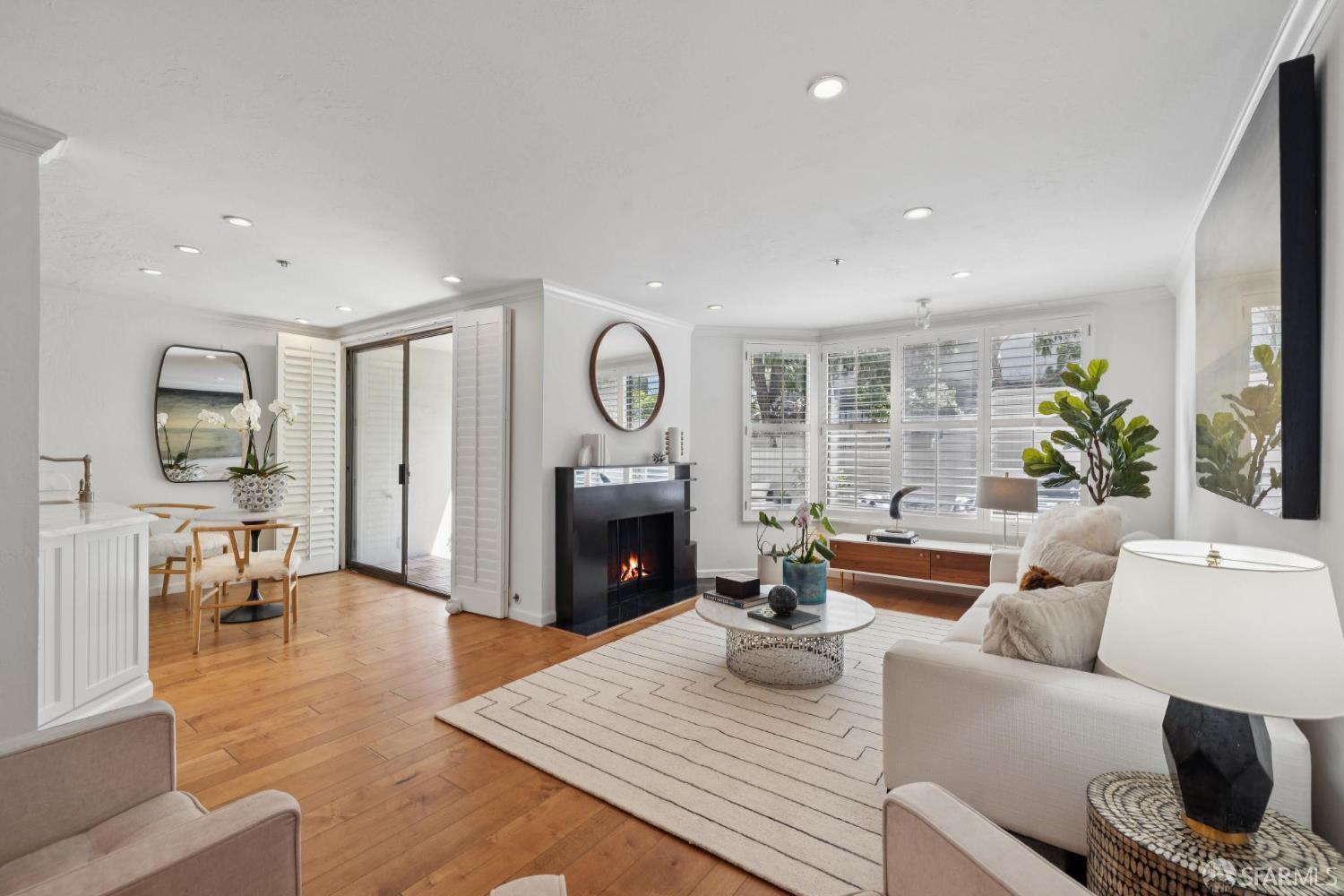 Photo #7: 425069108 Listing: Photo #7