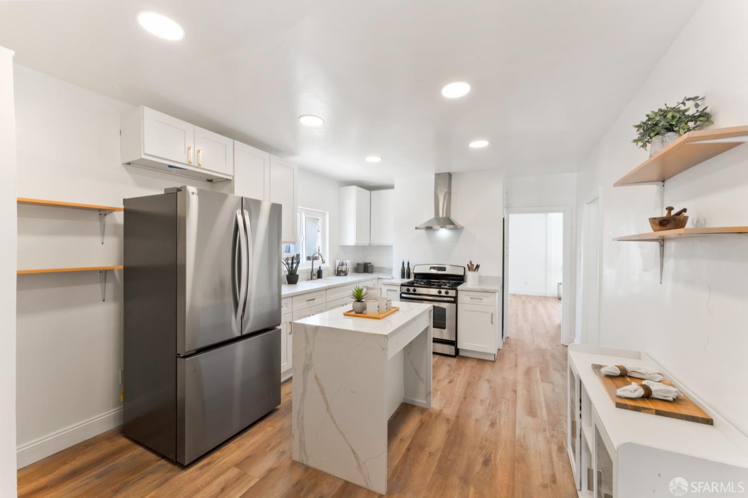 Detail Gallery Image 13 of 30 For 2621 Ritchie St, Oakland,  CA 94605 - 3 Beds | 1 Baths