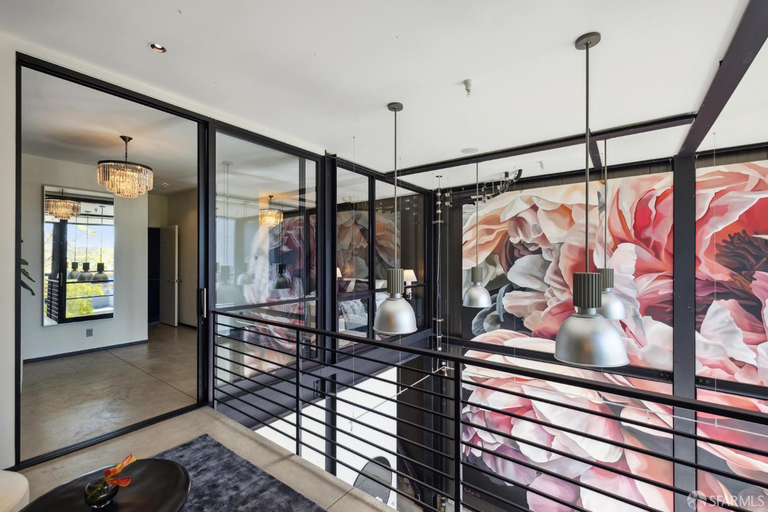 Detail Gallery Image 25 of 58 For 55 Sheridan St, San Francisco,  CA 94103 - 4 Beds | 3/1 Baths