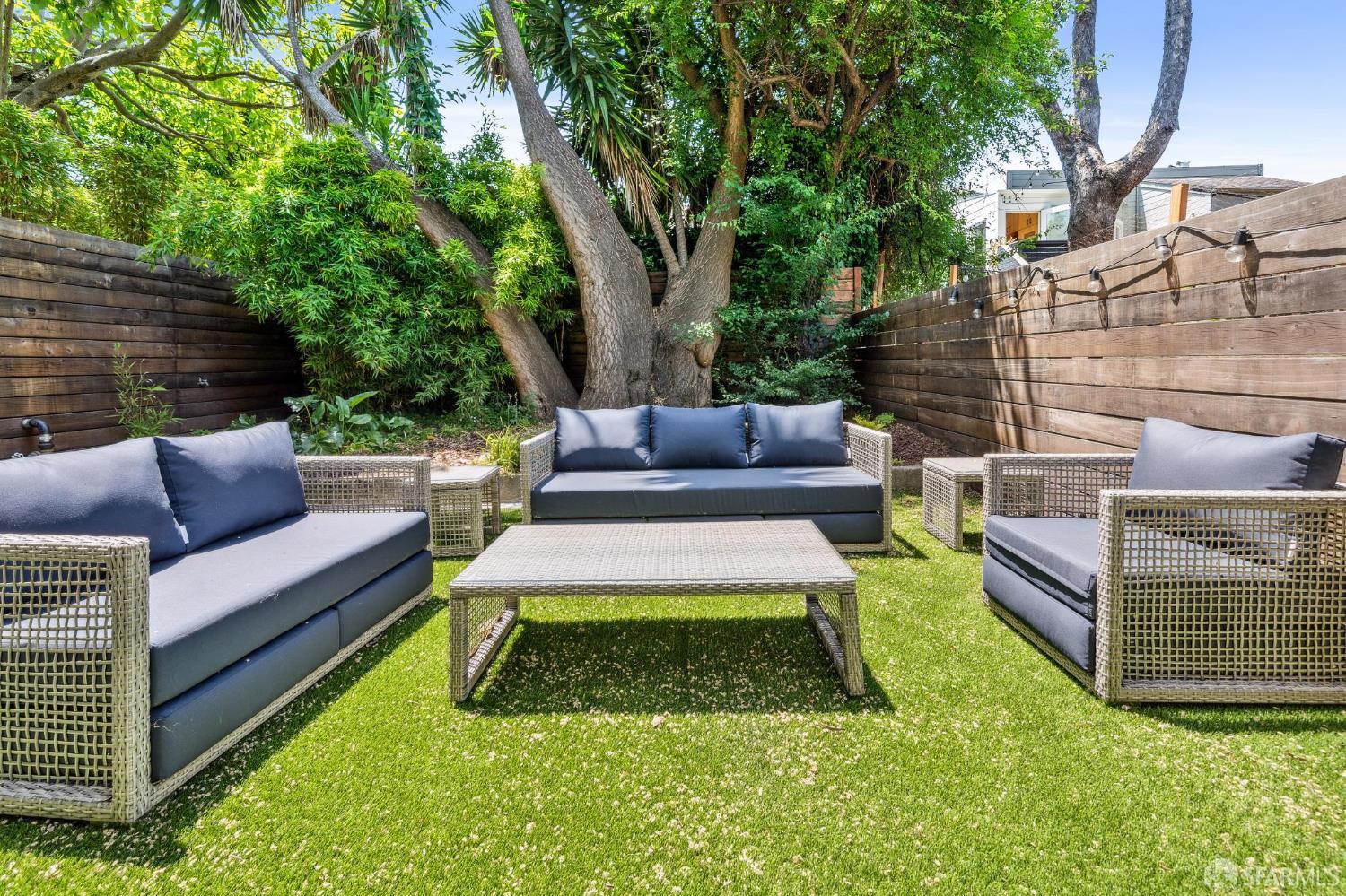 Photo #23: 425070803 Listing: Photo #23