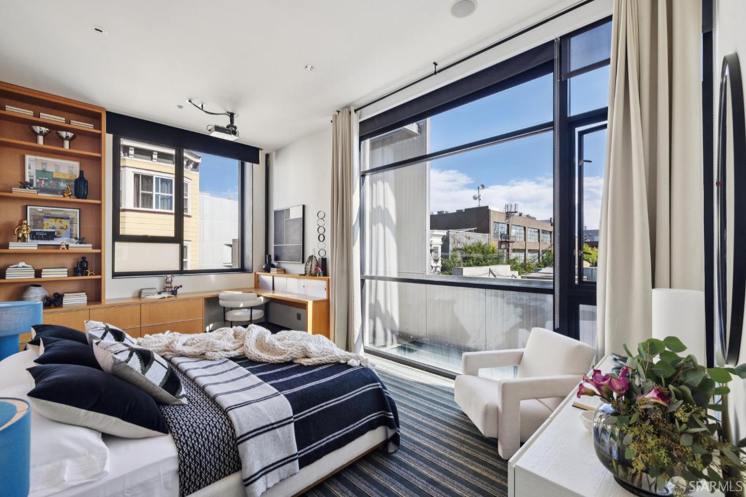 Detail Gallery Image 41 of 58 For 55 Sheridan St, San Francisco,  CA 94103 - 4 Beds | 3/1 Baths