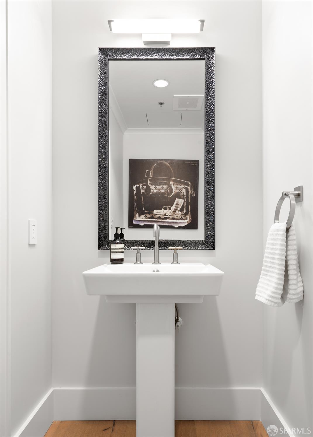 Photo #10: 425069551 Listing: Photo #10