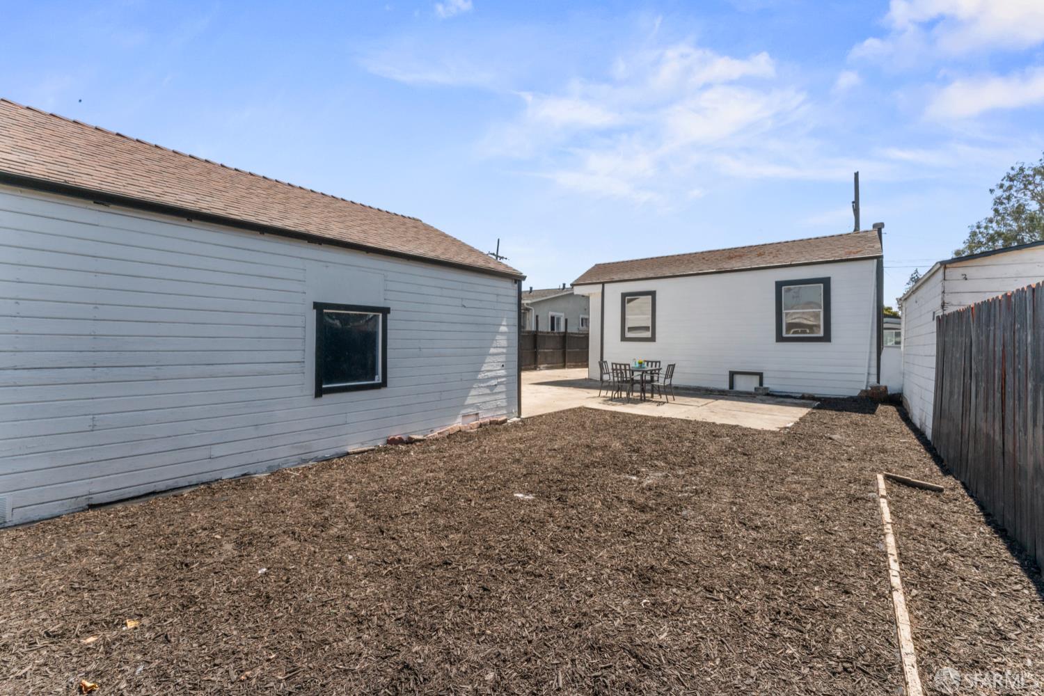 Detail Gallery Image 30 of 30 For 2621 Ritchie St, Oakland,  CA 94605 - 3 Beds | 1 Baths