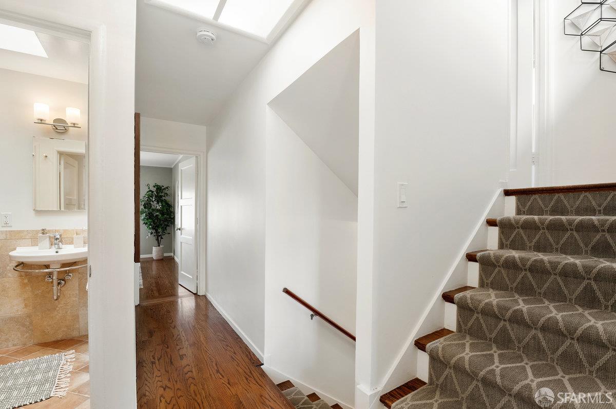 Detail Gallery Image 31 of 68 For 174 Westlawn Ave, Daly City,  CA 94015 - 3 Beds | 1/1 Baths