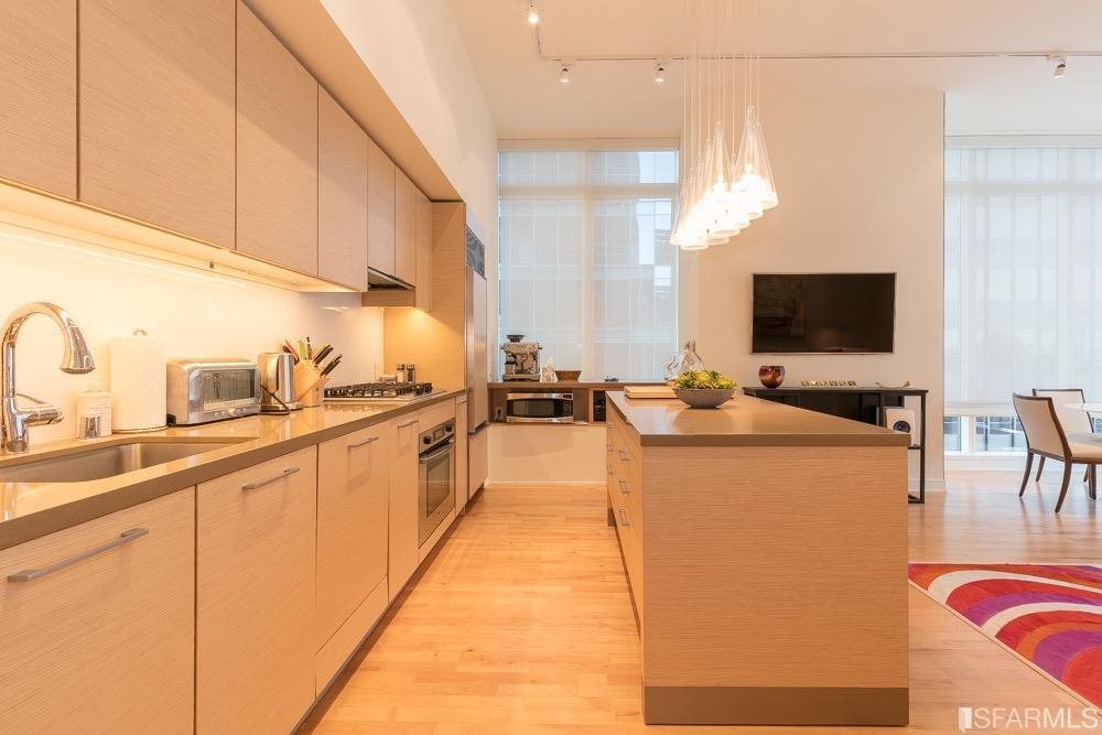 Detail Gallery Image 7 of 16 For 301 Mission St 25c,  San Francisco,  CA 94105 - 1 Beds | 1 Baths