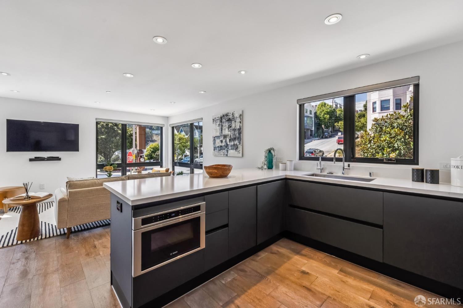 Detail Gallery Image 45 of 57 For 1485 Noe St, San Francisco,  CA 94131 - – Beds | – Baths