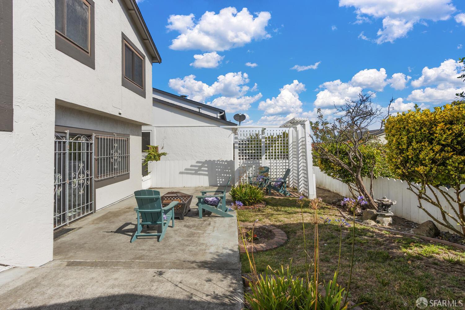 Detail Gallery Image 36 of 45 For 3 John Papan Ct, Daly City,  CA 94015 - 3 Beds | 2/1 Baths
