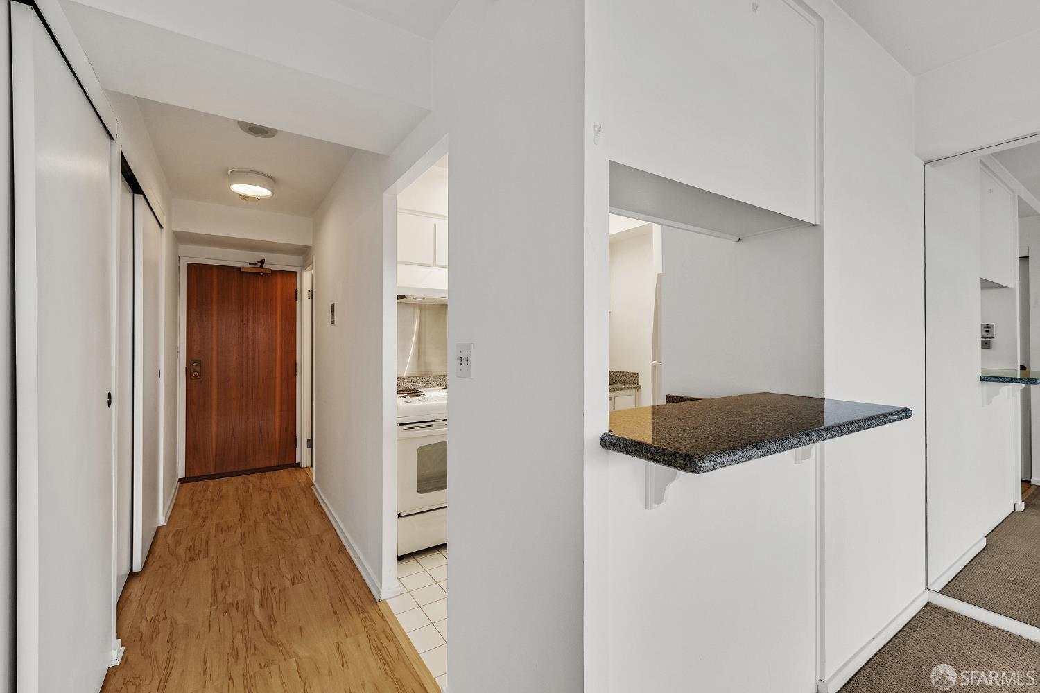 Photo #32: 425068229 Listing: Photo #32