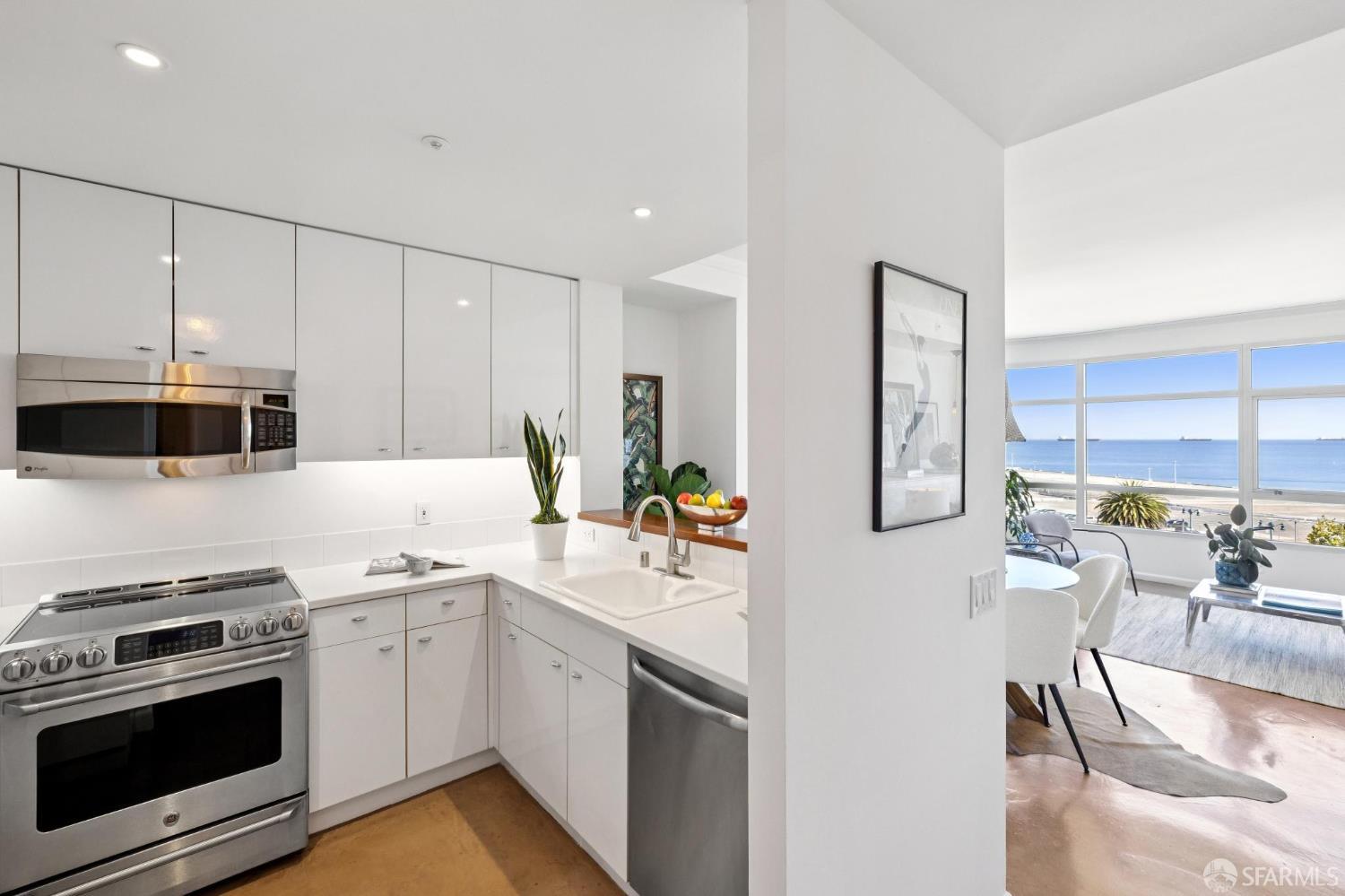Detail Gallery Image 18 of 31 For 38 Bryant St #701,  San Francisco,  CA 94105 - 1 Beds | 1 Baths