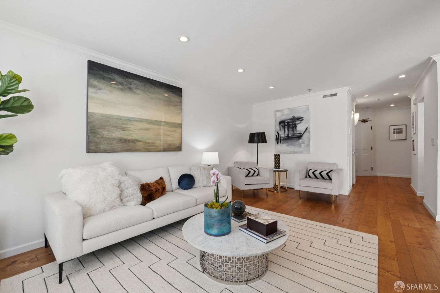 Photo #6: 425069108 Listing 