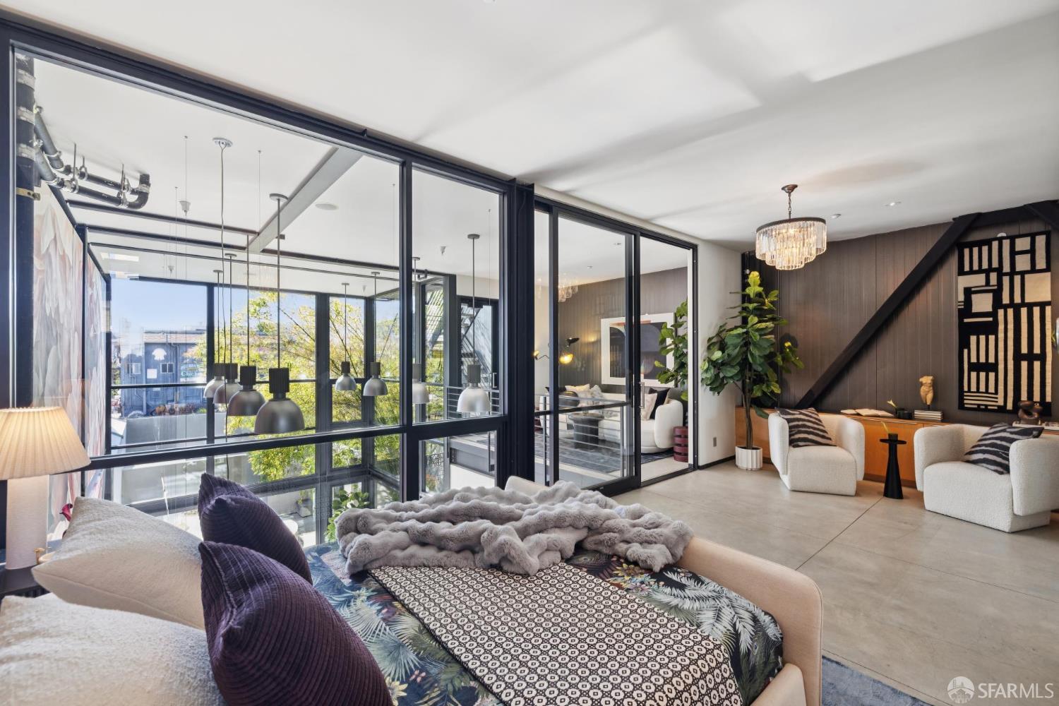 Detail Gallery Image 19 of 58 For 55 Sheridan St, San Francisco,  CA 94103 - 4 Beds | 3/1 Baths