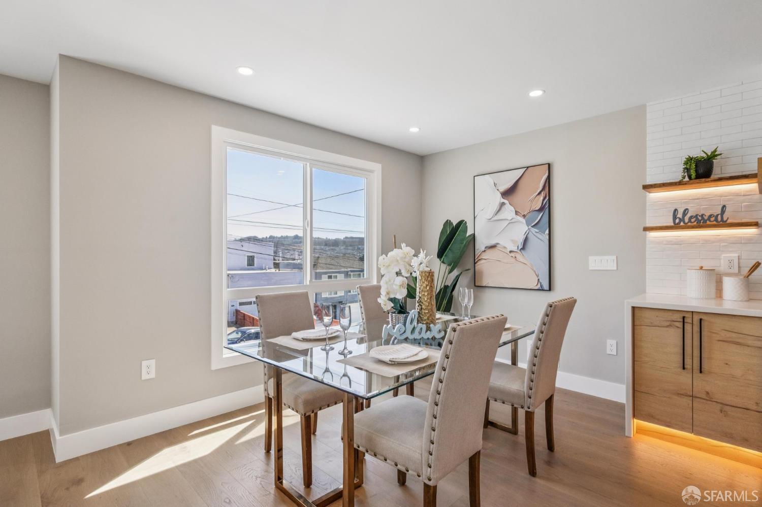 Detail Gallery Image 15 of 66 For 475 Head St, San Francisco,  CA 94132 - 4 Beds | 3 Baths