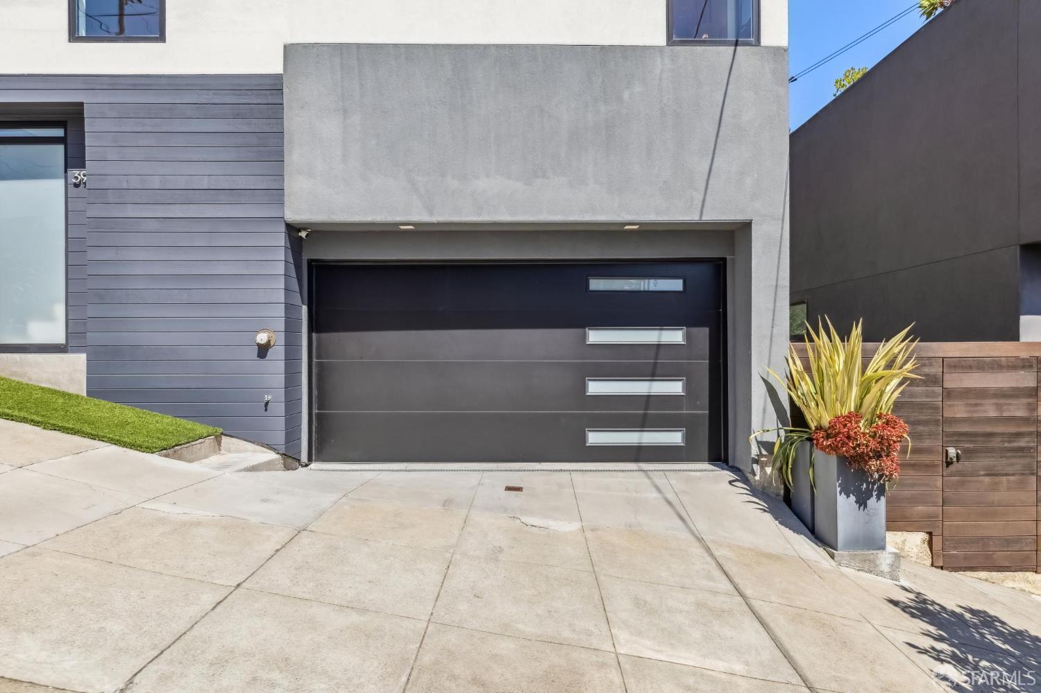Detail Gallery Image 40 of 62 For 1485 Noe St, San Francisco,  CA 94131 - 6 Beds | 5/1 Baths