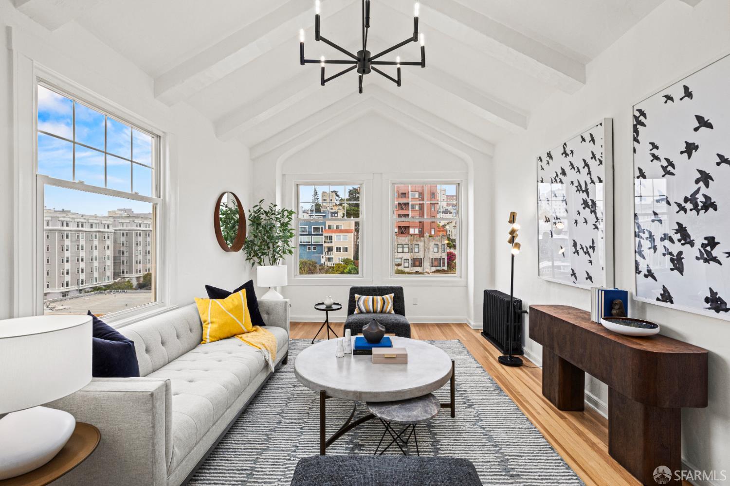 Photo #6: 425067527 Listing 