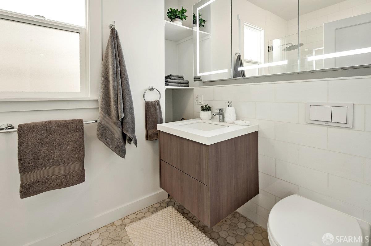 Detail Gallery Image 7 of 91 For 251 Richland Ave, San Francisco,  CA 94110 - 2 Beds | 2 Baths