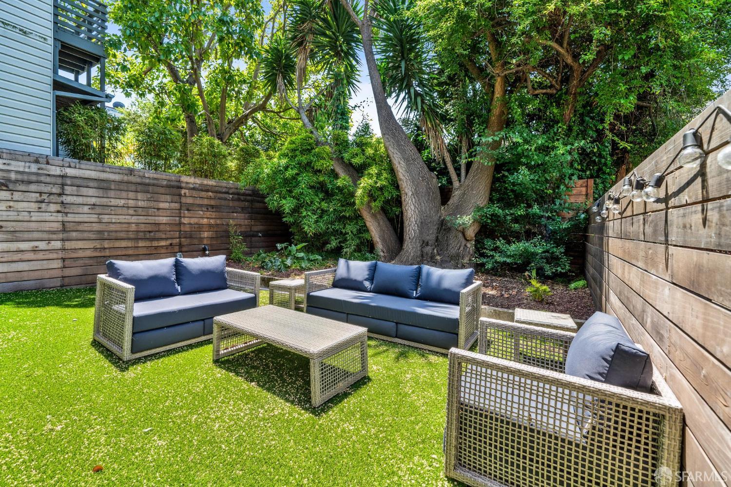 Photo #22: 425070803 Listing: Photo #22