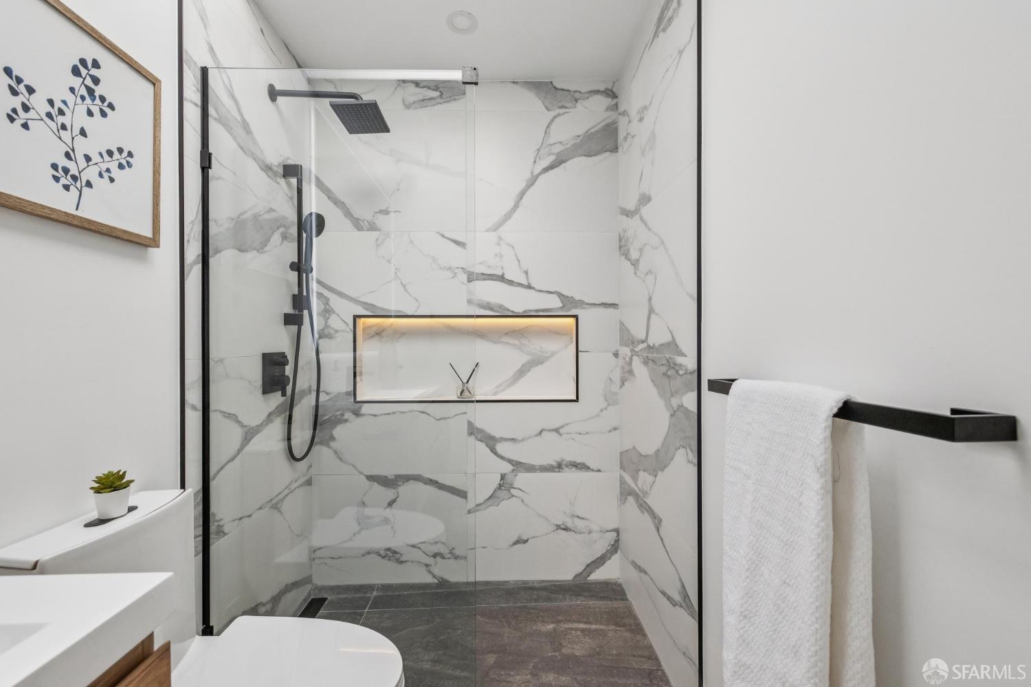 Detail Gallery Image 31 of 66 For 475 Head St, San Francisco,  CA 94132 - 4 Beds | 3 Baths