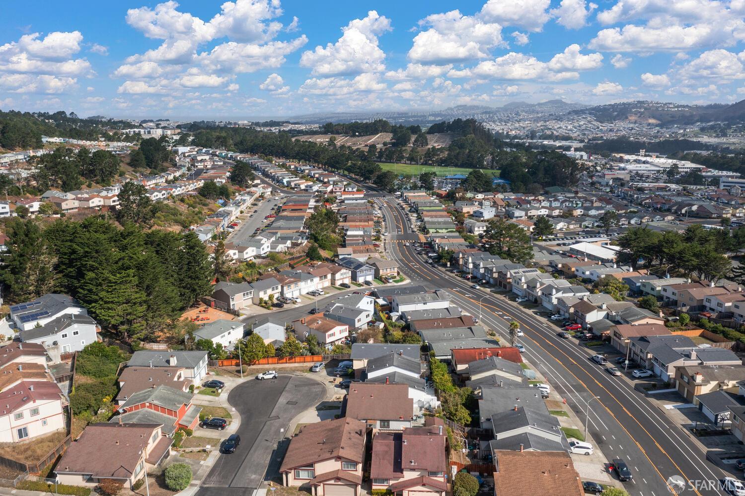 Detail Gallery Image 40 of 45 For 3 John Papan Ct, Daly City,  CA 94015 - 3 Beds | 2/1 Baths