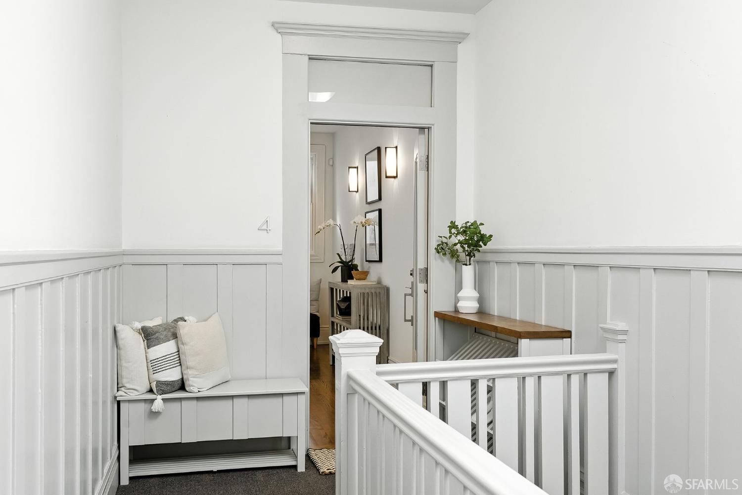 Detail Gallery Image 2 of 19 For 1070 Post St #4,  San Francisco,  CA 94109 - 3 Beds | 2 Baths