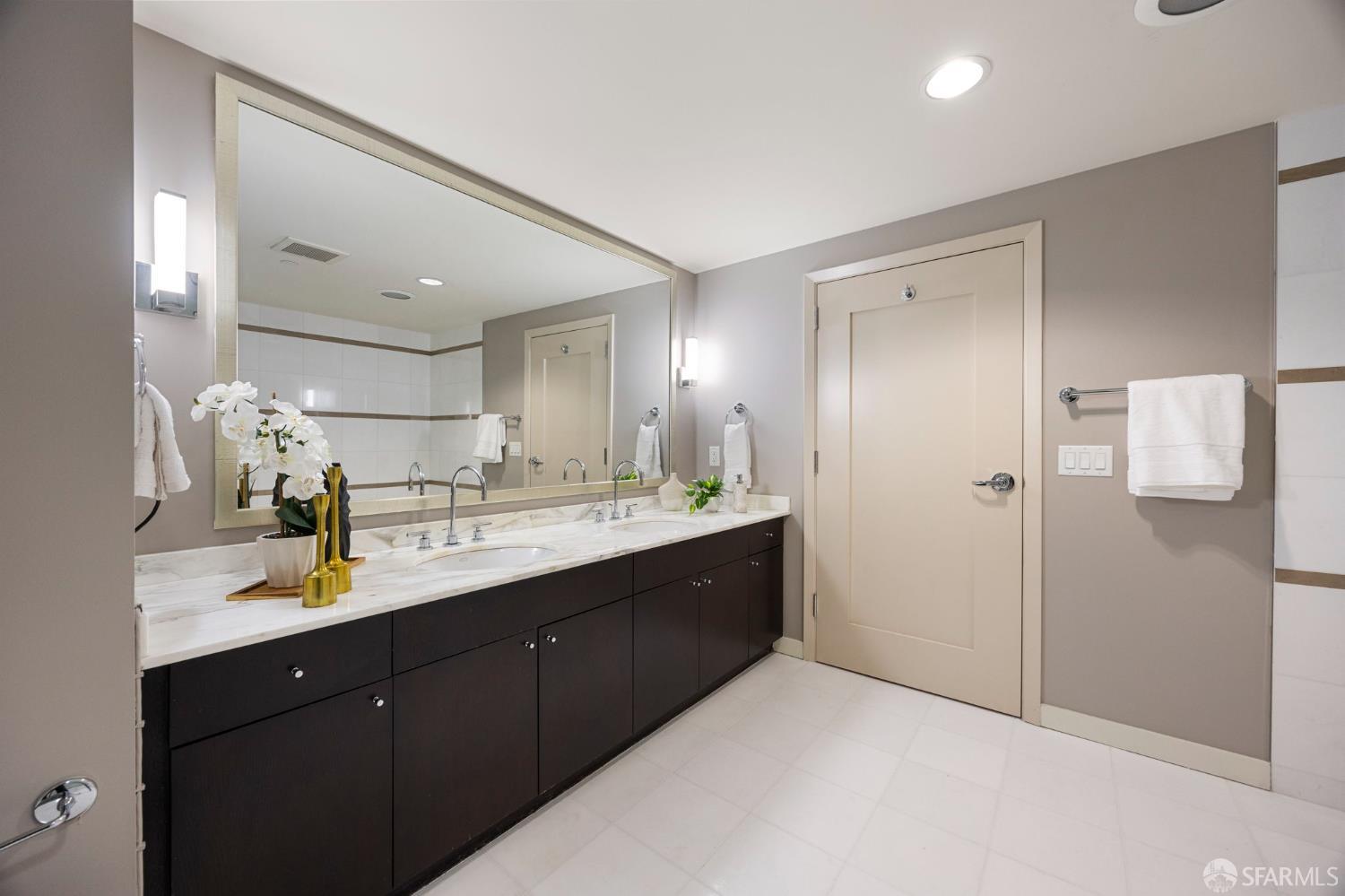 Photo #29: 425039723 Listing: Photo #29