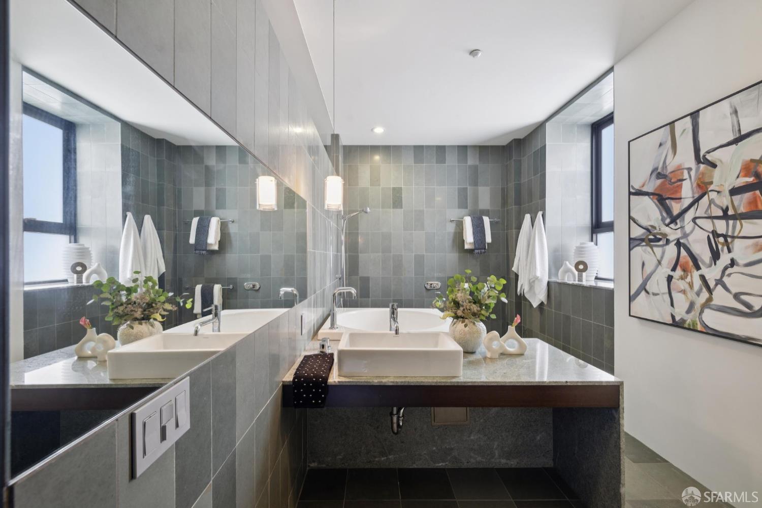 Detail Gallery Image 40 of 58 For 55 Sheridan St, San Francisco,  CA 94103 - 4 Beds | 3/1 Baths