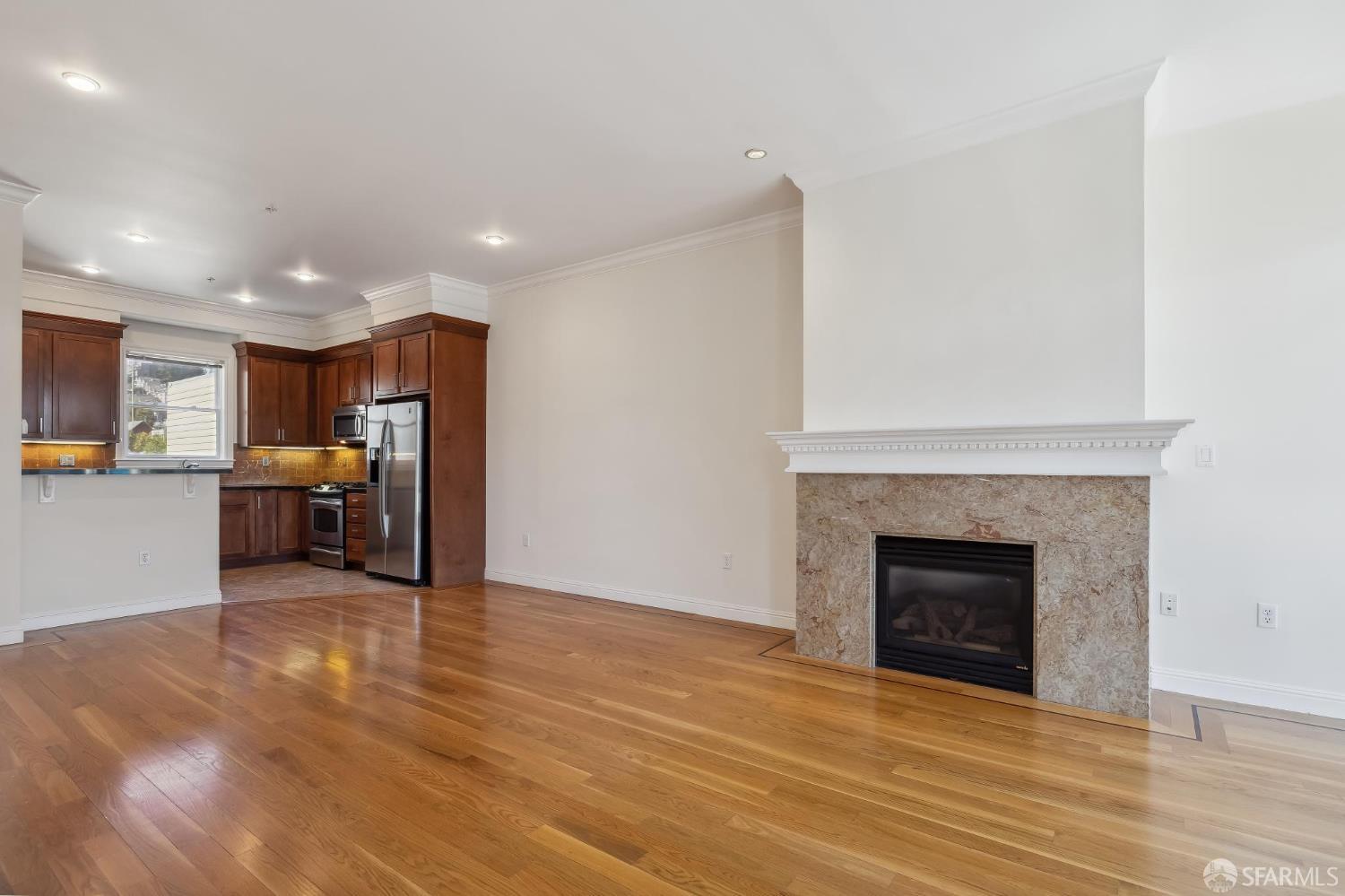 Detail Gallery Image 12 of 48 For 1592 Dolores St, San Francisco,  CA 94110 - 3 Beds | 2 Baths