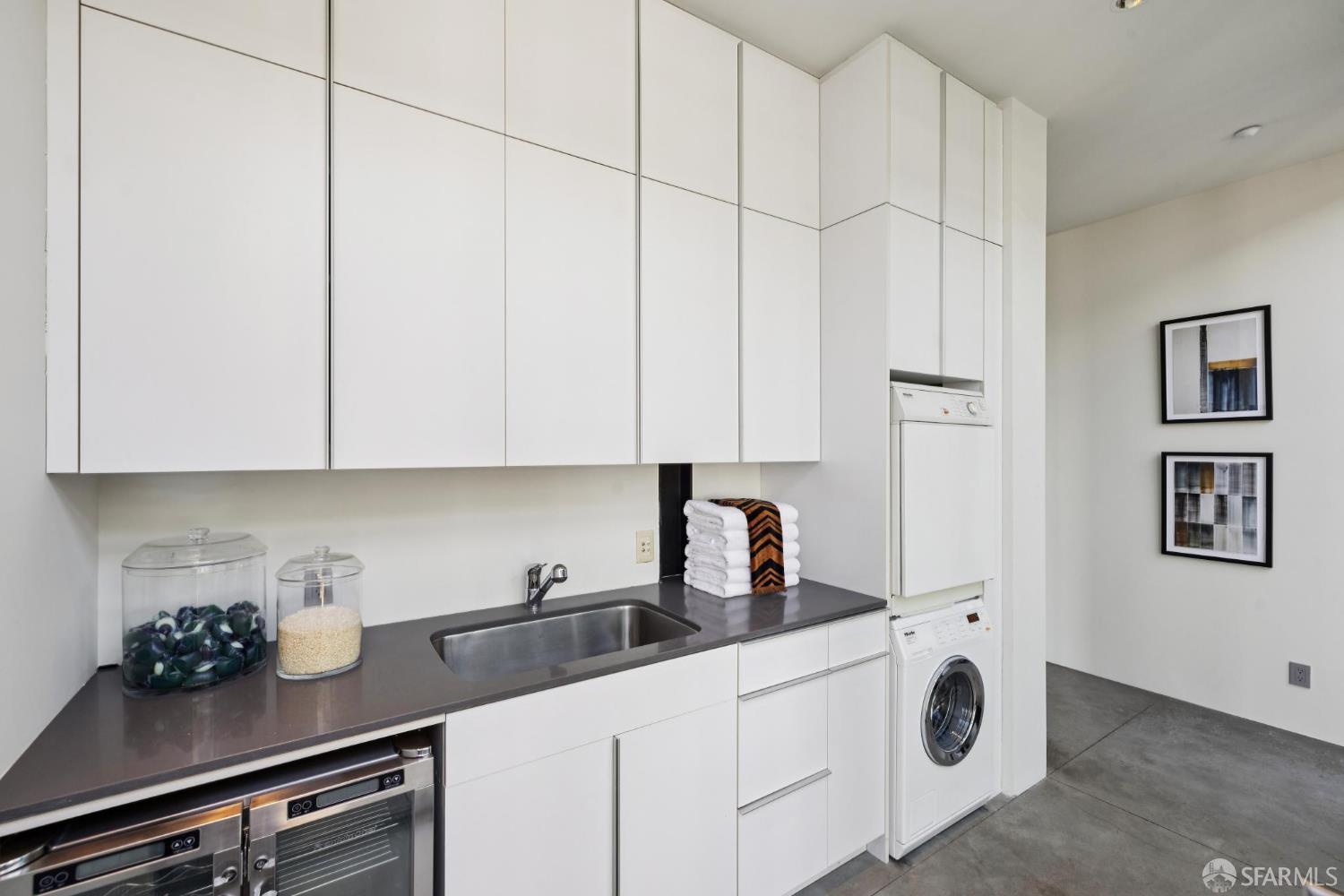 Detail Gallery Image 36 of 58 For 55 Sheridan St, San Francisco,  CA 94103 - 4 Beds | 3/1 Baths