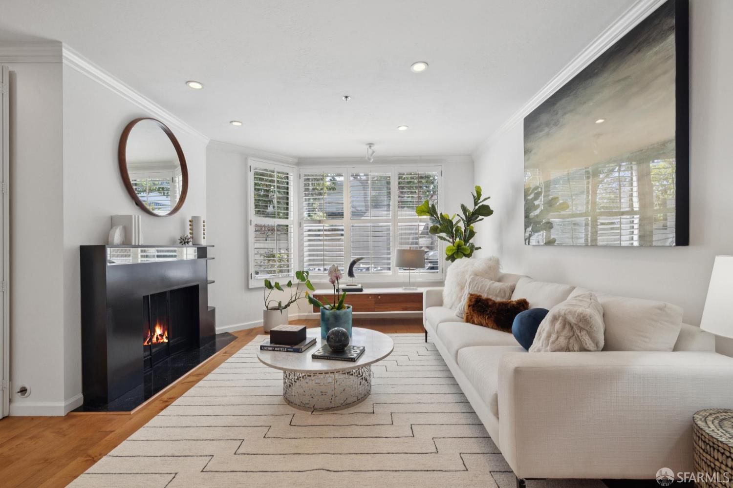 Photo #2: 425069108 Listing 