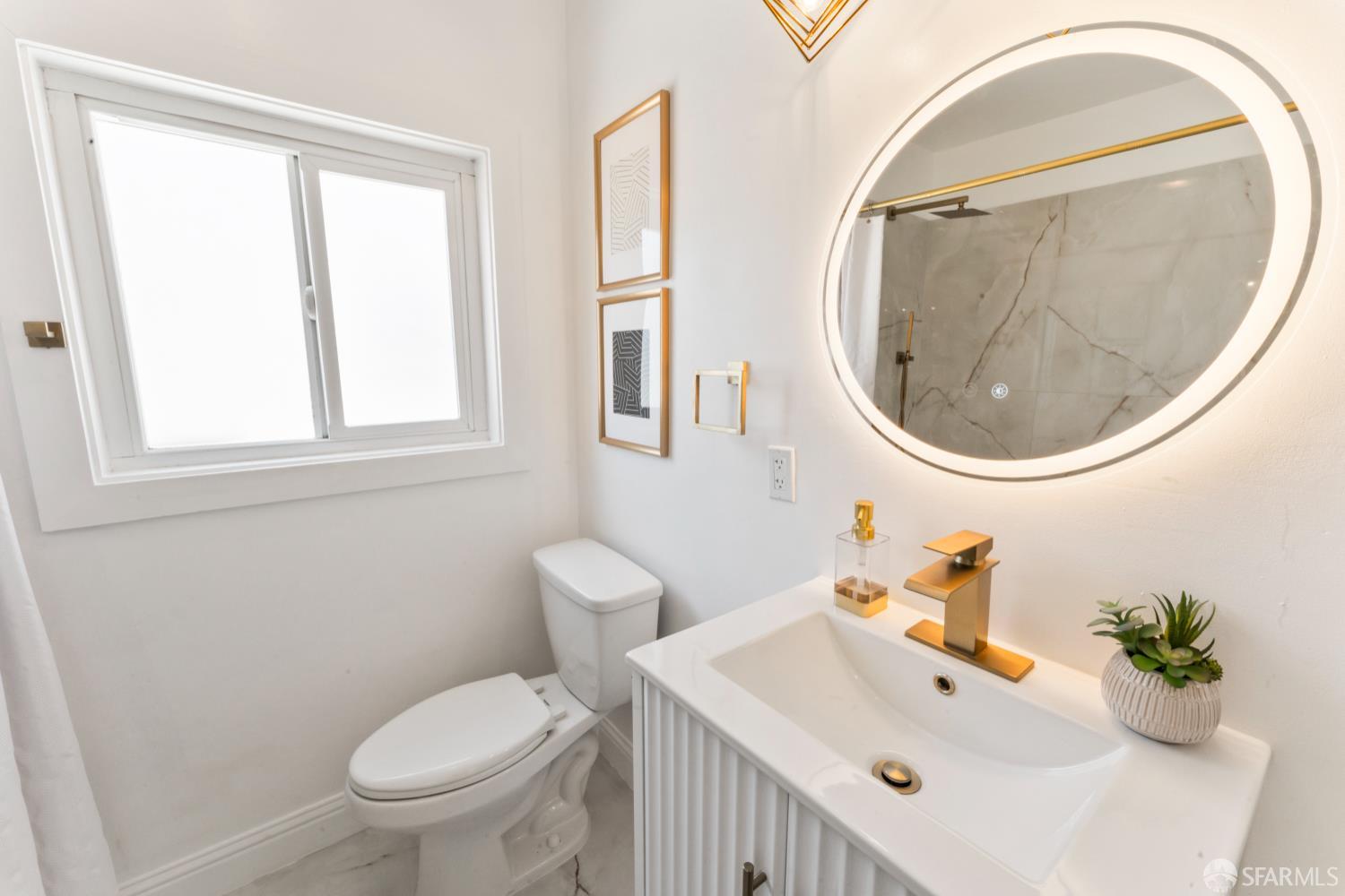 Detail Gallery Image 17 of 30 For 2621 Ritchie St, Oakland,  CA 94605 - 3 Beds | 1 Baths
