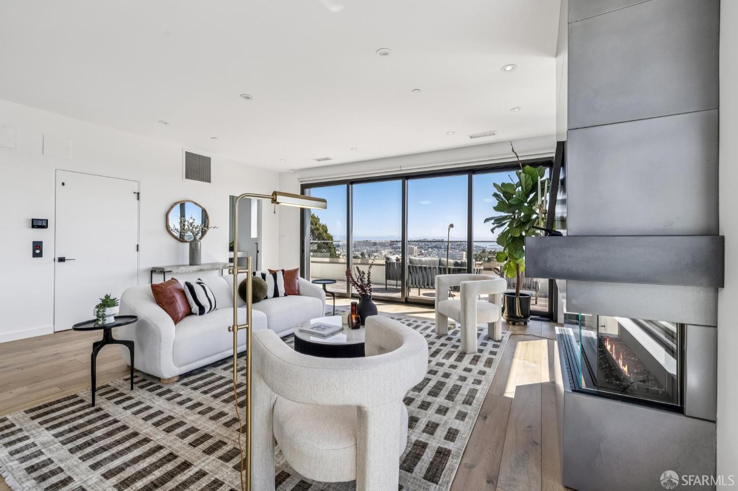 Detail Gallery Image 7 of 57 For 1485 Noe St, San Francisco,  CA 94131 - – Beds | – Baths