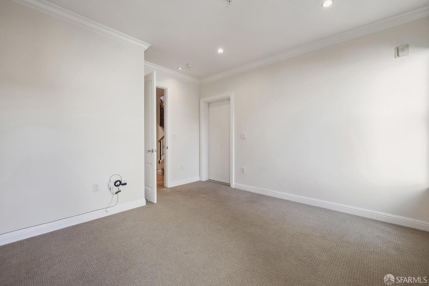 Detail Gallery Image 7 of 48 For 1592 Dolores St, San Francisco,  CA 94110 - 3 Beds | 2 Baths