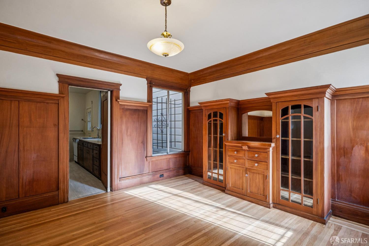 Detail Gallery Image 7 of 60 For 516 15th Ave, San Francisco,  CA 94118 - – Beds | – Baths