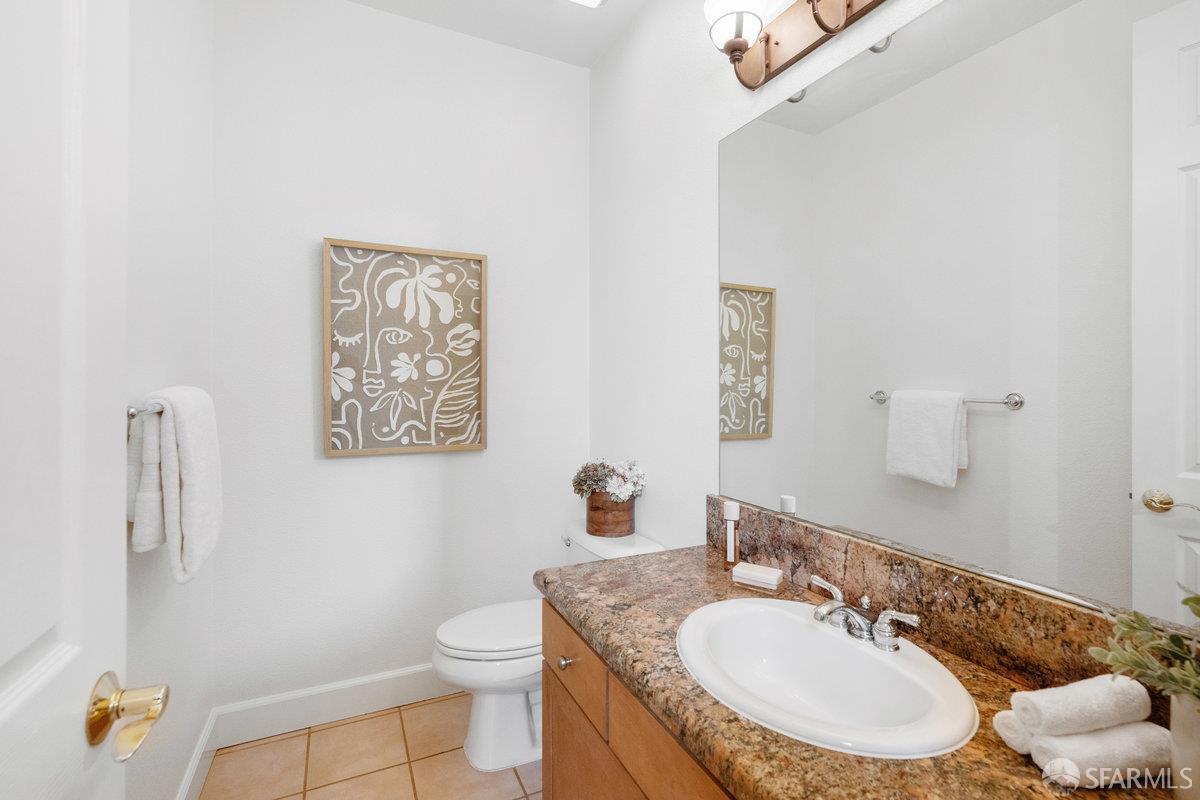 Photo #19: 425070821 Listing: Photo #19