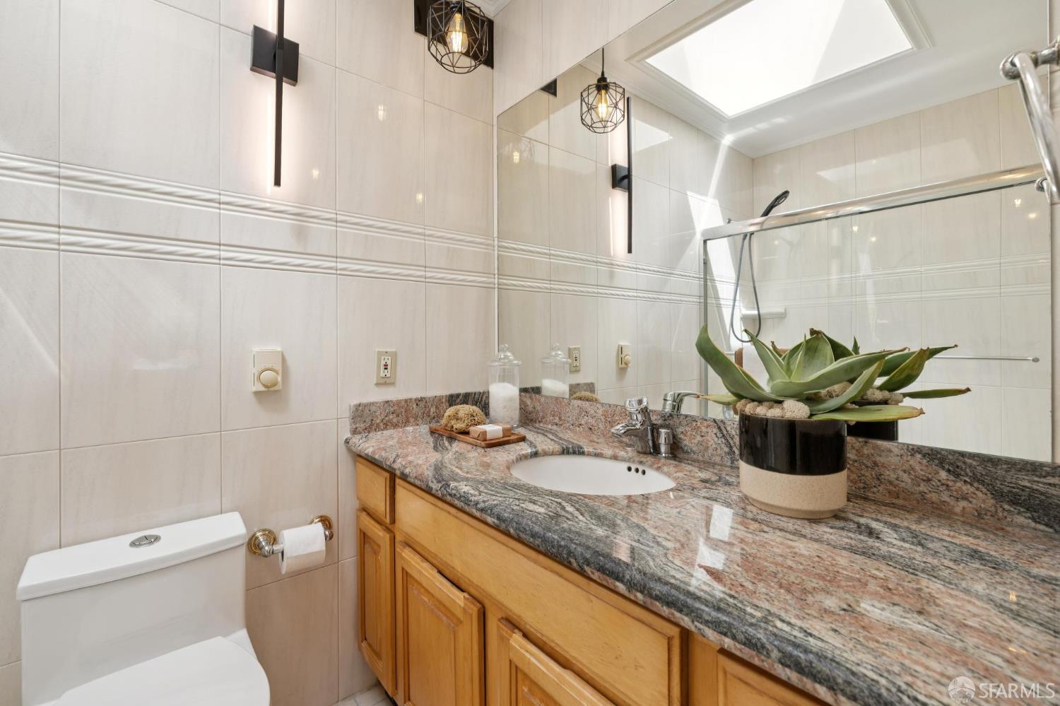Detail Gallery Image 22 of 55 For 280 Madison St, San Francisco,  CA 94134 - 3 Beds | 2 Baths