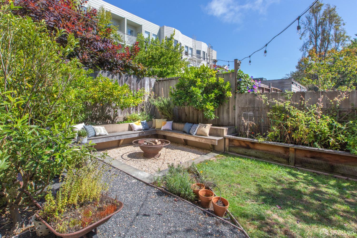 Photo #33: 425066754 Listing: Photo #33