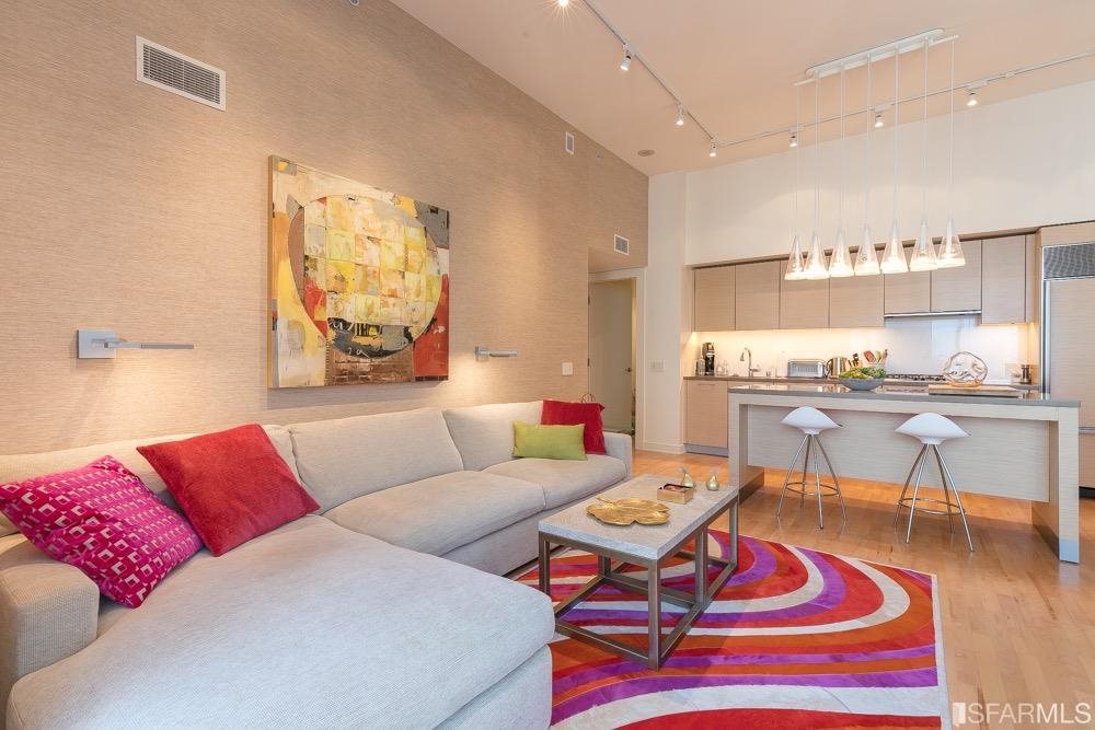 Detail Gallery Image 3 of 16 For 301 Mission St 25c,  San Francisco,  CA 94105 - 1 Beds | 1 Baths