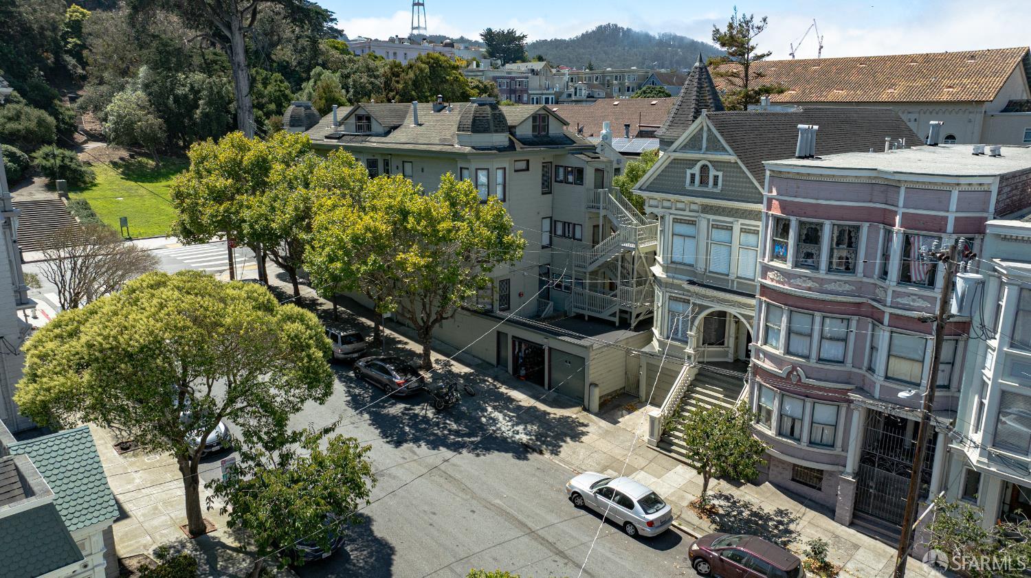 Detail Gallery Image 3 of 9 For 1200 Haight St, San Francisco,  CA 94117 - – Beds | – Baths
