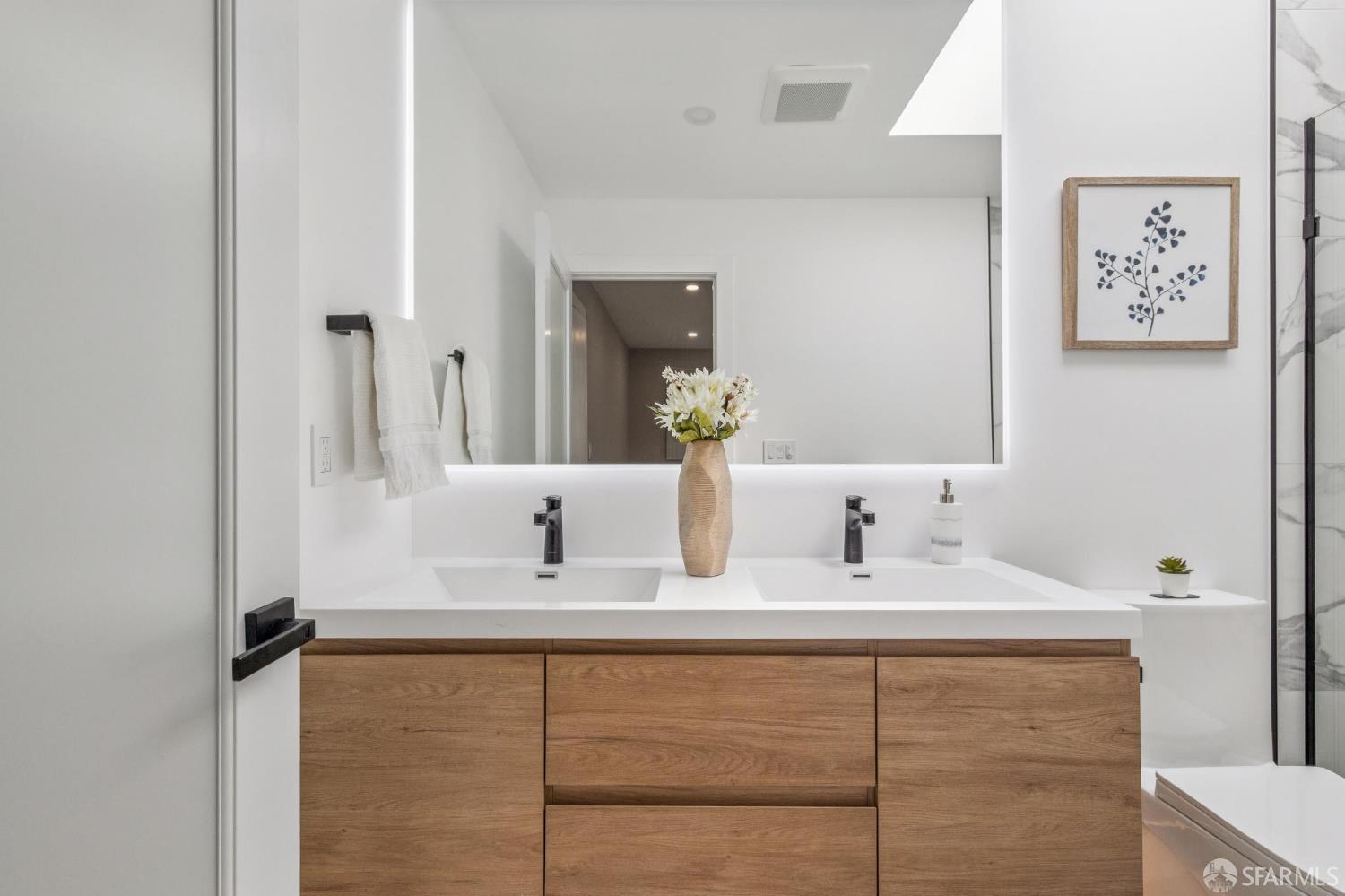 Detail Gallery Image 33 of 66 For 475 Head St, San Francisco,  CA 94132 - 4 Beds | 3 Baths
