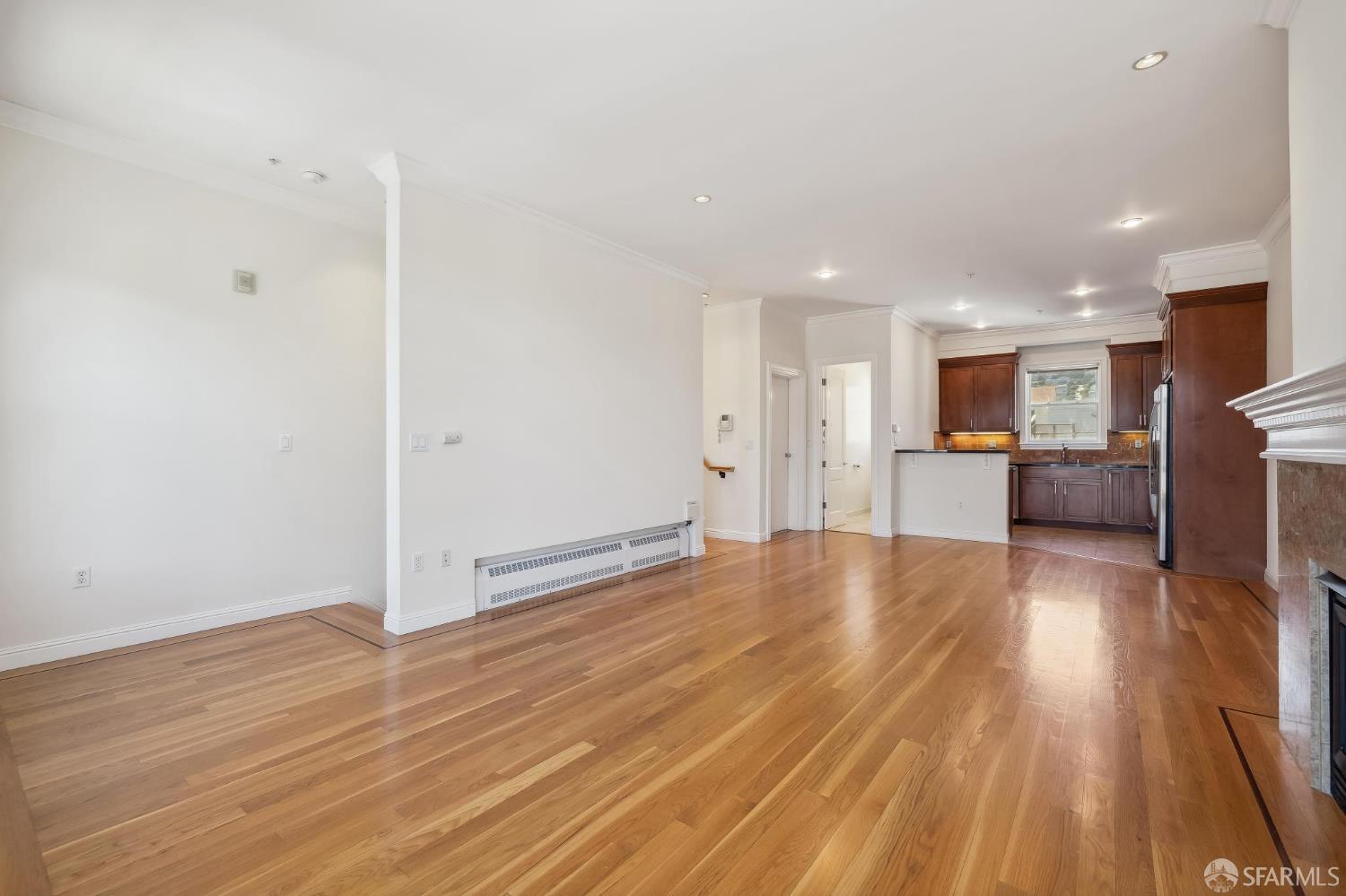 Detail Gallery Image 11 of 48 For 1592 Dolores St, San Francisco,  CA 94110 - 3 Beds | 2 Baths