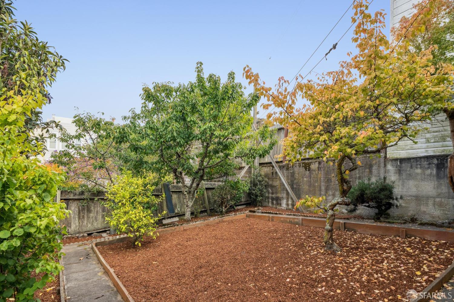 Photo #28: 425071035 Listing: Photo #28