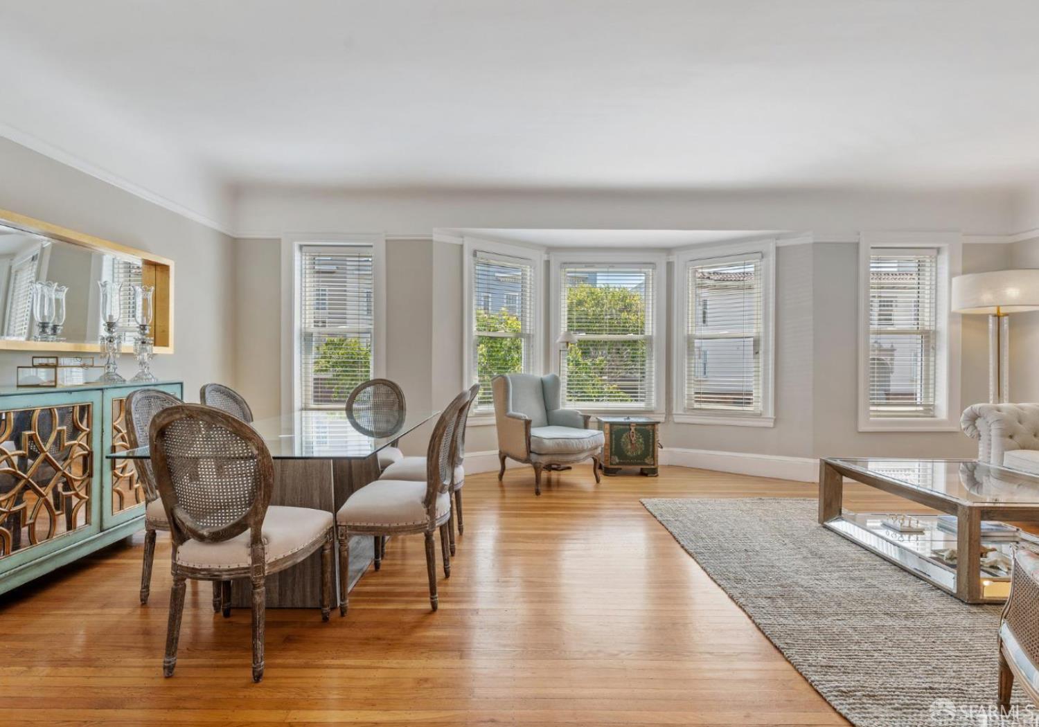 Detail Gallery Image 4 of 21 For 1468 Francisco St #1,  San Francisco,  CA 94123 - 1 Beds | 1 Baths
